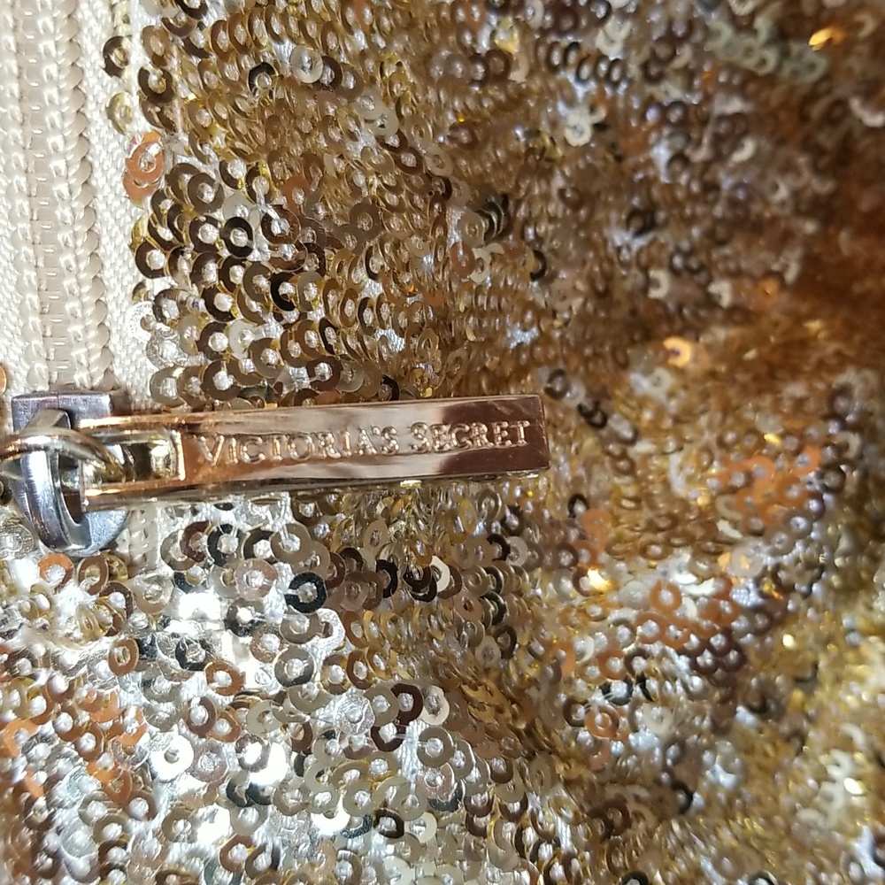 Victoria's Secret Gold Sequin Bag Pouch Purse - Picture 4 of 7